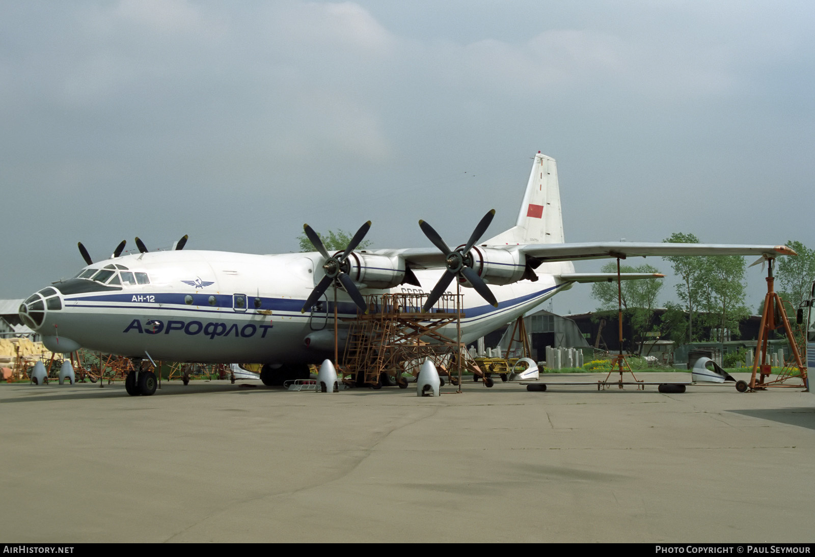 Aircraft Photo of CCCP-11102 | Antonov An-12B | Aeroflot | AirHistory.net #353116