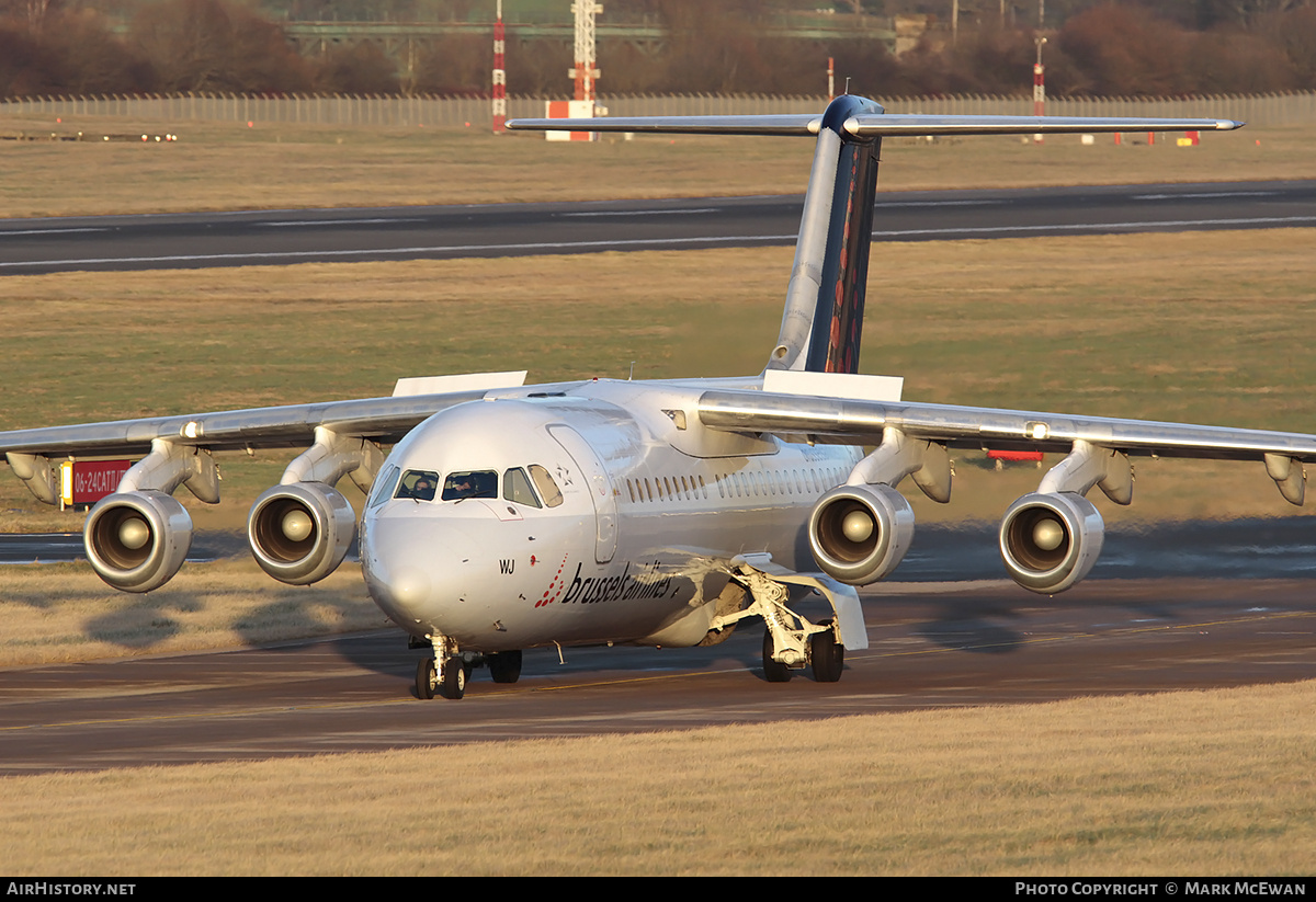 Aircraft Photo of OO-DWJ | British Aerospace Avro 146-RJ100 | Brussels Airlines | AirHistory.net #353121