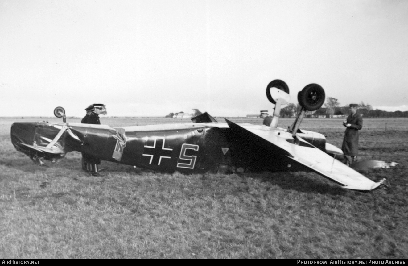 Aircraft Photo of 461 | Messerschmitt Bf-109D-1 | Germany - Air Force | AirHistory.net #353127