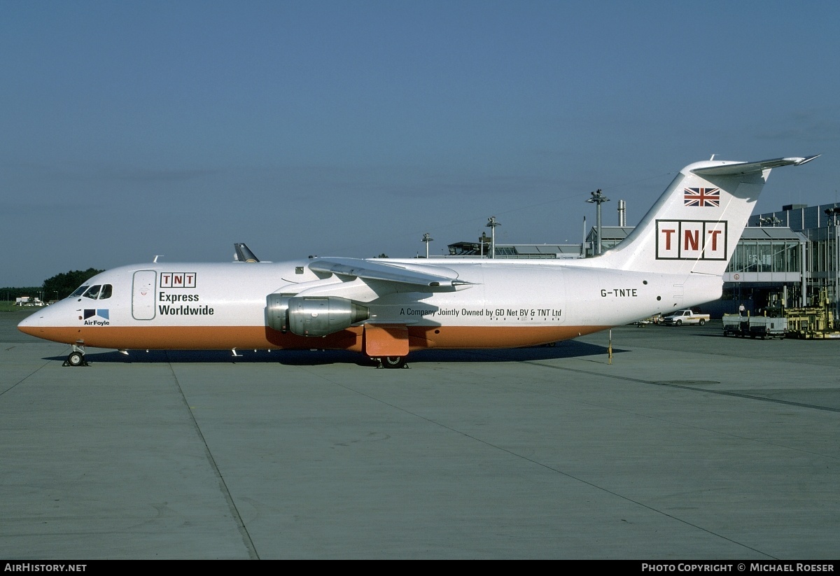 Aircraft Photo of G-TNTE | British Aerospace BAe-146-300QT Quiet Trader | TNT Express | AirHistory.net #353173