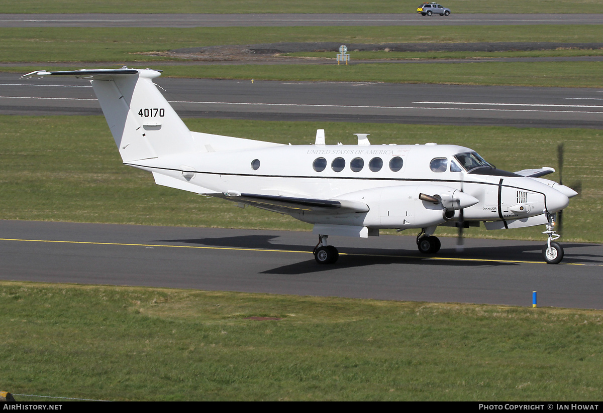 Aircraft Photo of 84-0170 / 40170 | Beech C-12U-3 Huron (B200C) | USA - Army | AirHistory.net #353185