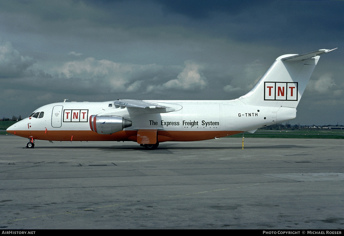 Aircraft Photo of G-TNTH | British Aerospace BAe-146-200QT Quiet Trader | TNT Express | AirHistory.net #353221