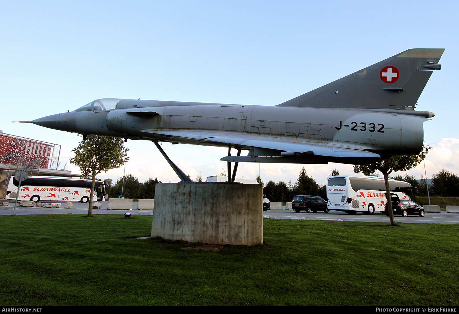 Aircraft Photo of J-2332 | Dassault Mirage IIIS | Switzerland - Air Force | AirHistory.net #353223