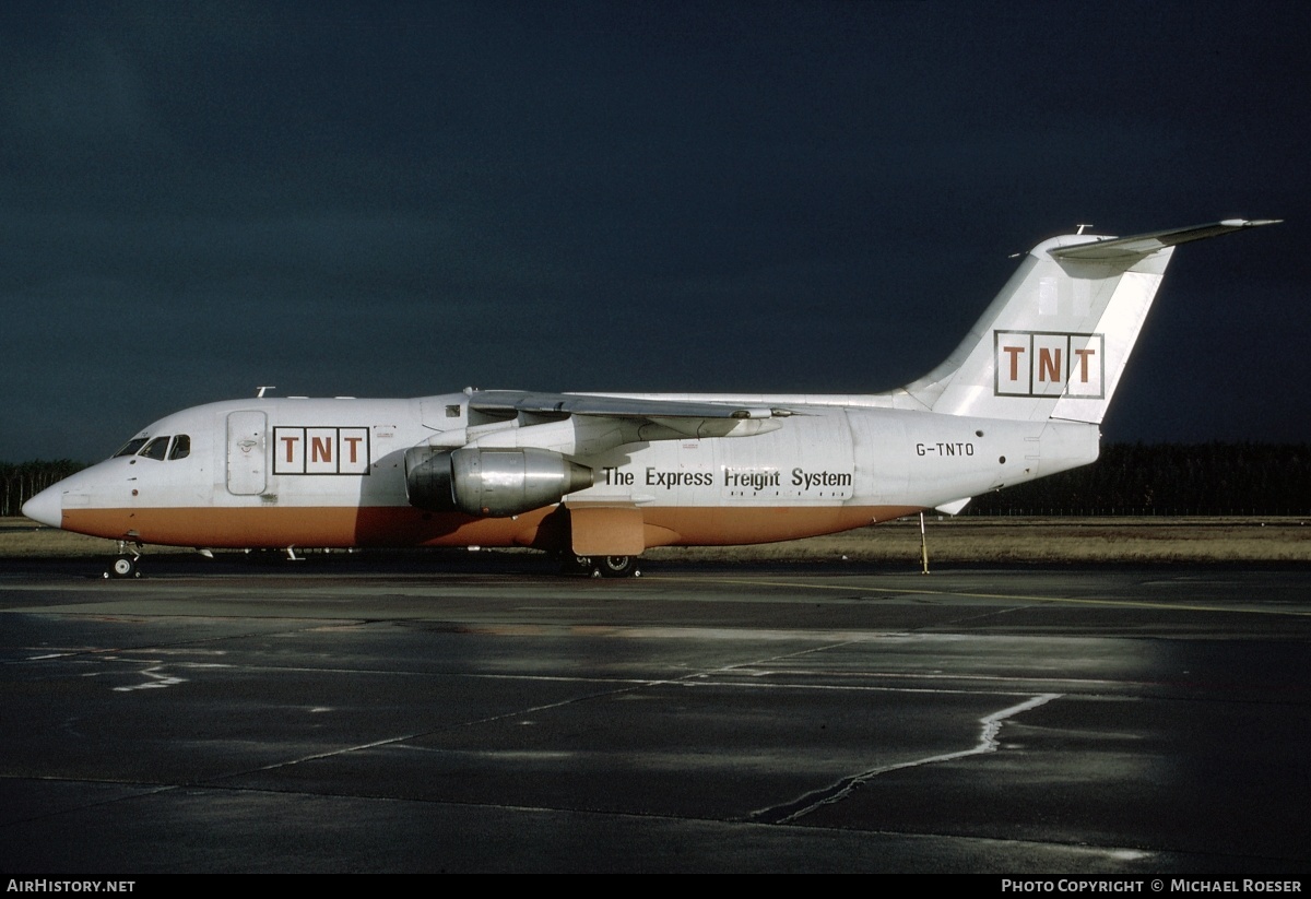 Aircraft Photo of G-TNTO | British Aerospace BAe-146-200QT Quiet Trader | TNT Express | AirHistory.net #353235