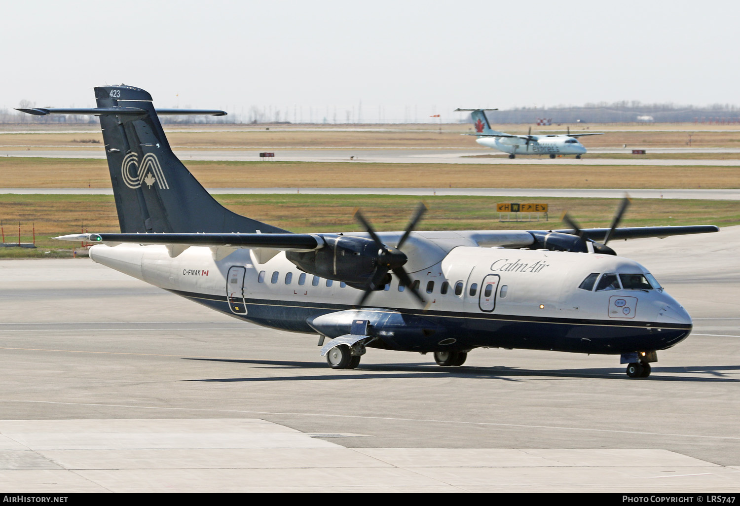 Aircraft Photo of C-FMAK | ATR ATR-42-320 | Calm Air | AirHistory.net #353240