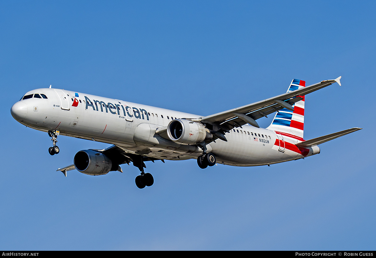Aircraft Photo of N182UW | Airbus A321-211 | American Airlines | AirHistory.net #353317