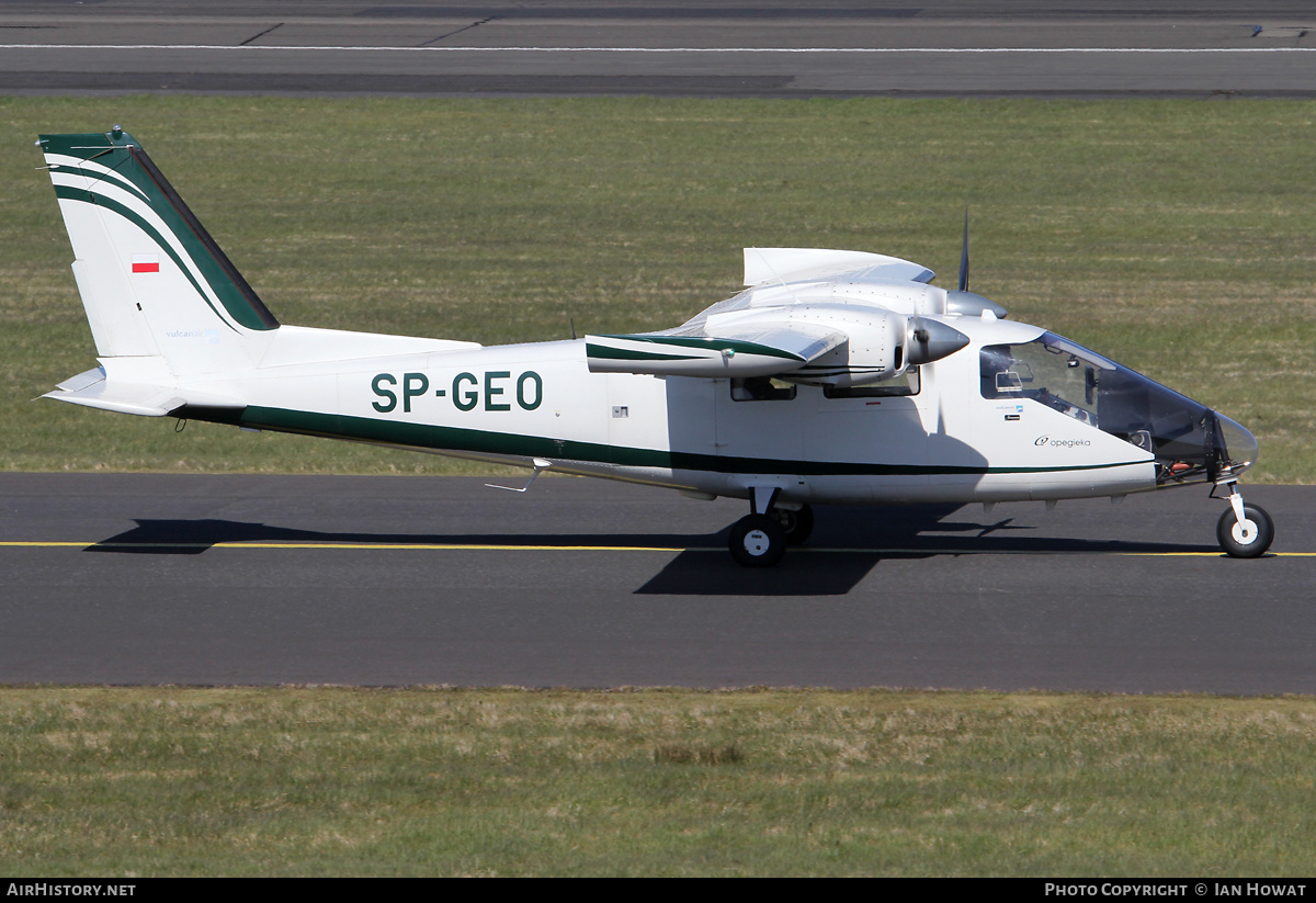 Aircraft Photo of SP-GEO | Vulcanair P-68 Observer 2 | Opegieka | AirHistory.net #353400