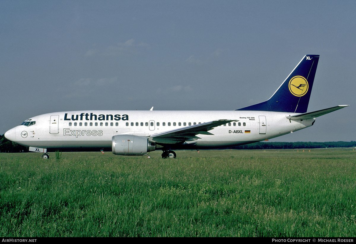 Aircraft Photo of D-ABXL | Boeing 737-330 | Lufthansa Express | AirHistory.net #353436