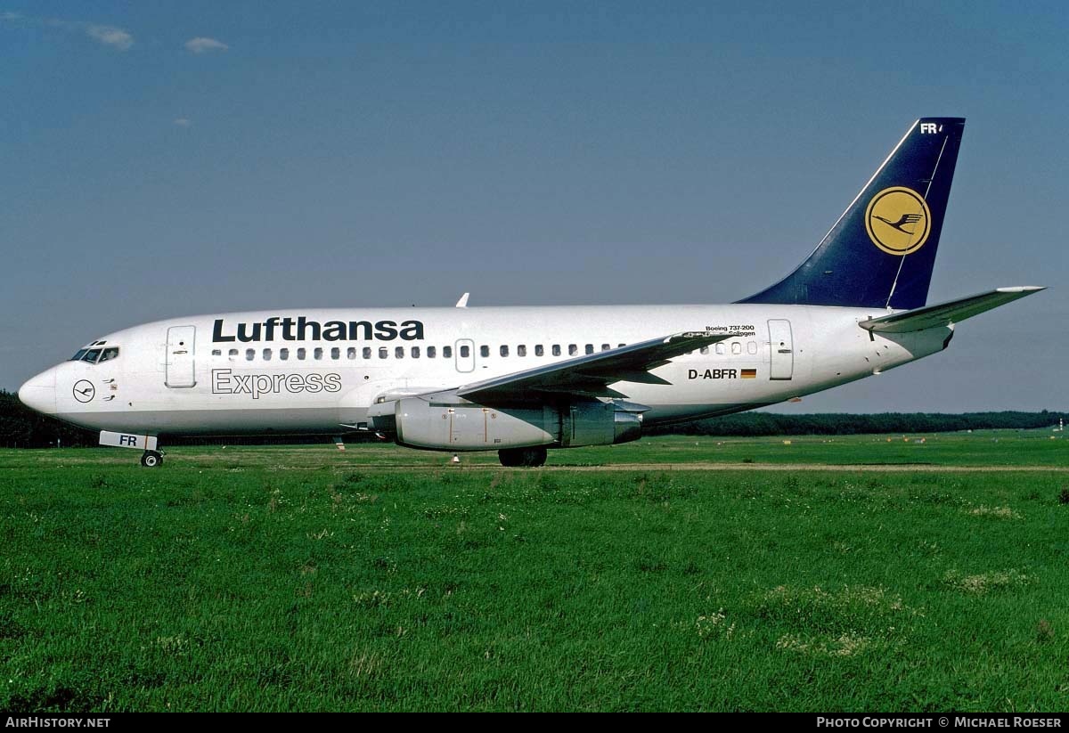 Aircraft Photo of D-ABFR | Boeing 737-230/Adv | Lufthansa Express | AirHistory.net #353439