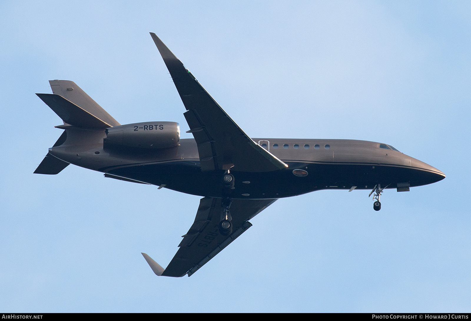 Aircraft Photo of 2-RBTS | Dassault Falcon 2000LX | AirHistory.net #353516