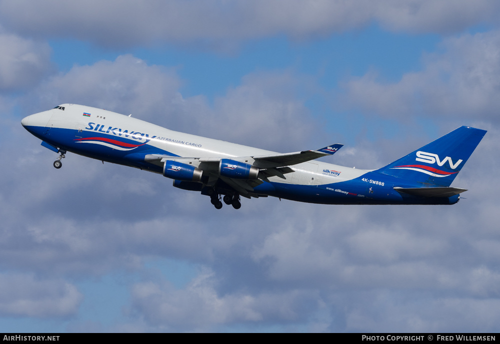 Aircraft Photo of 4K-SW888 | Boeing 747-4R7F/SCD | SilkWay Azerbaijan Cargo | AirHistory.net #353537