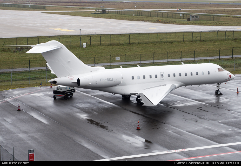 Aircraft Photo of PH-BEJ | Bombardier Global 5000 (BD-700-1A11) | AirHistory.net #353541