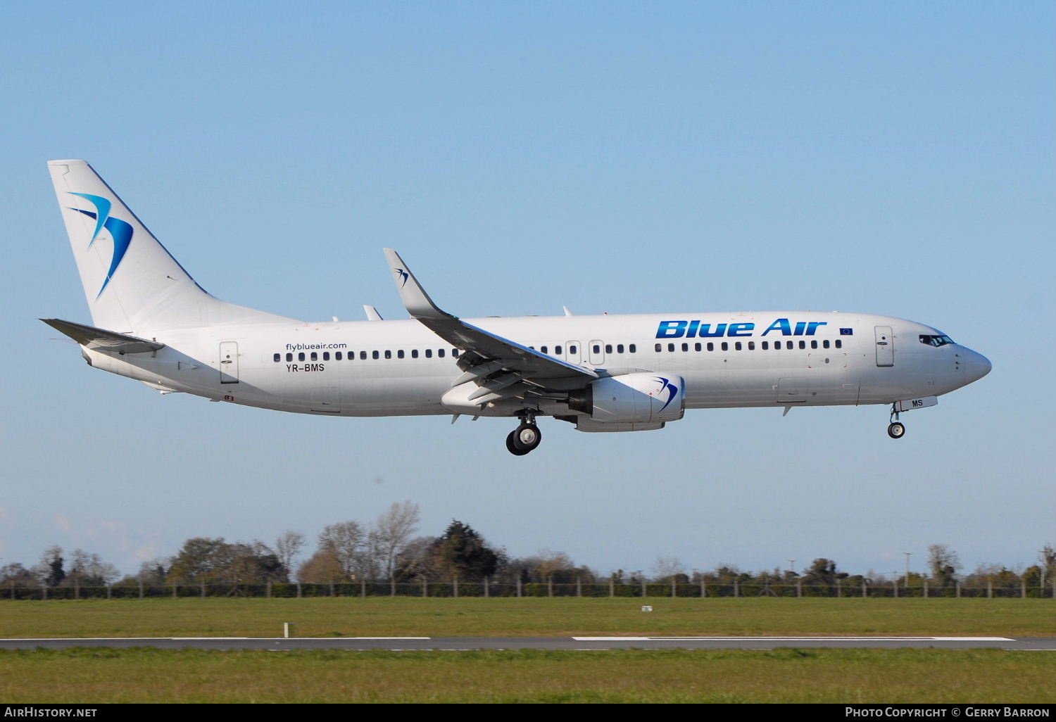 Aircraft Photo of YR-BMS | Boeing 737-8Q8 | Blue Air | AirHistory.net #353556