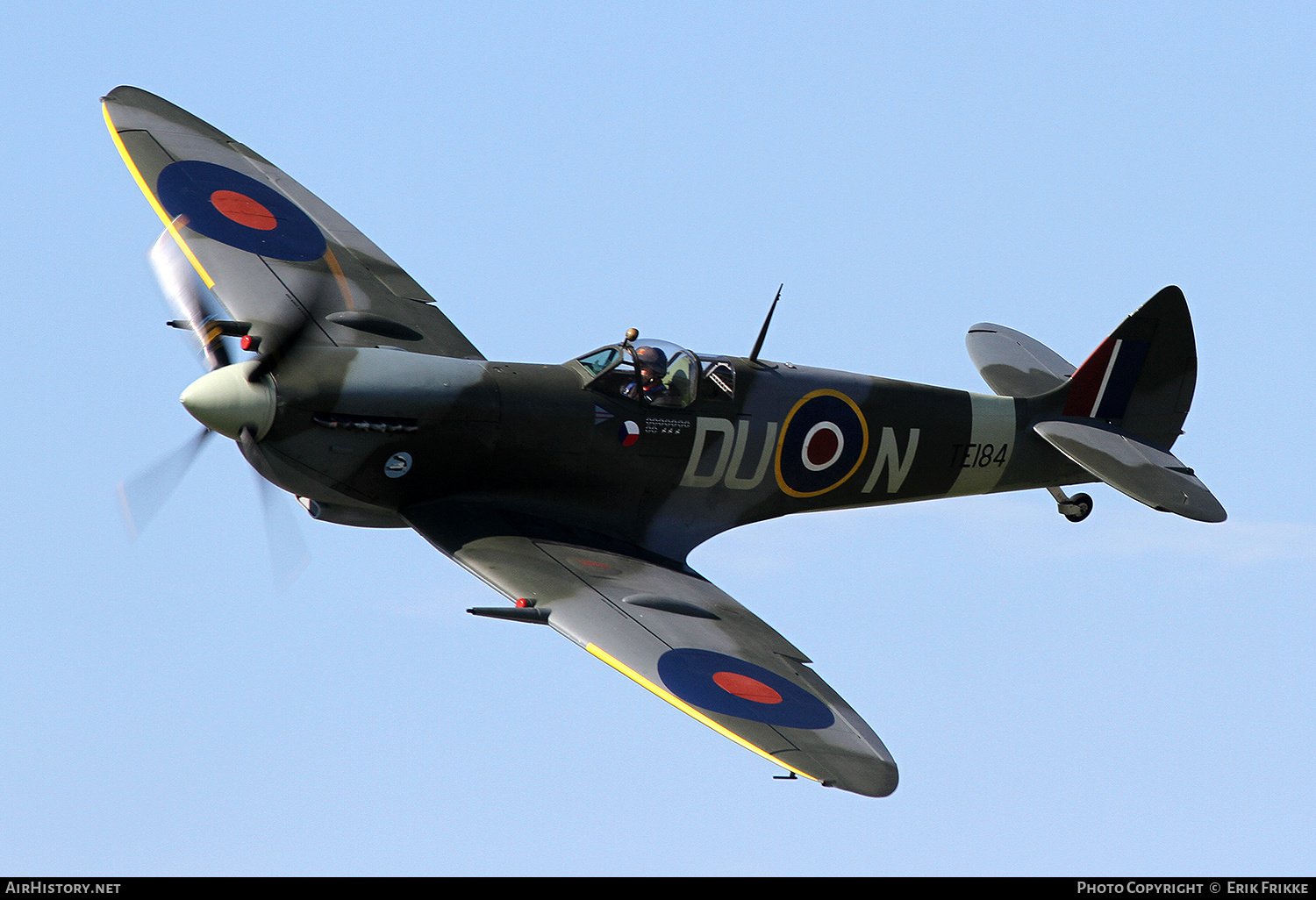 Aircraft Photo of G-MXVI / TE184 | Supermarine 361 Spitfire LF16E | UK - Air Force | AirHistory.net #353593