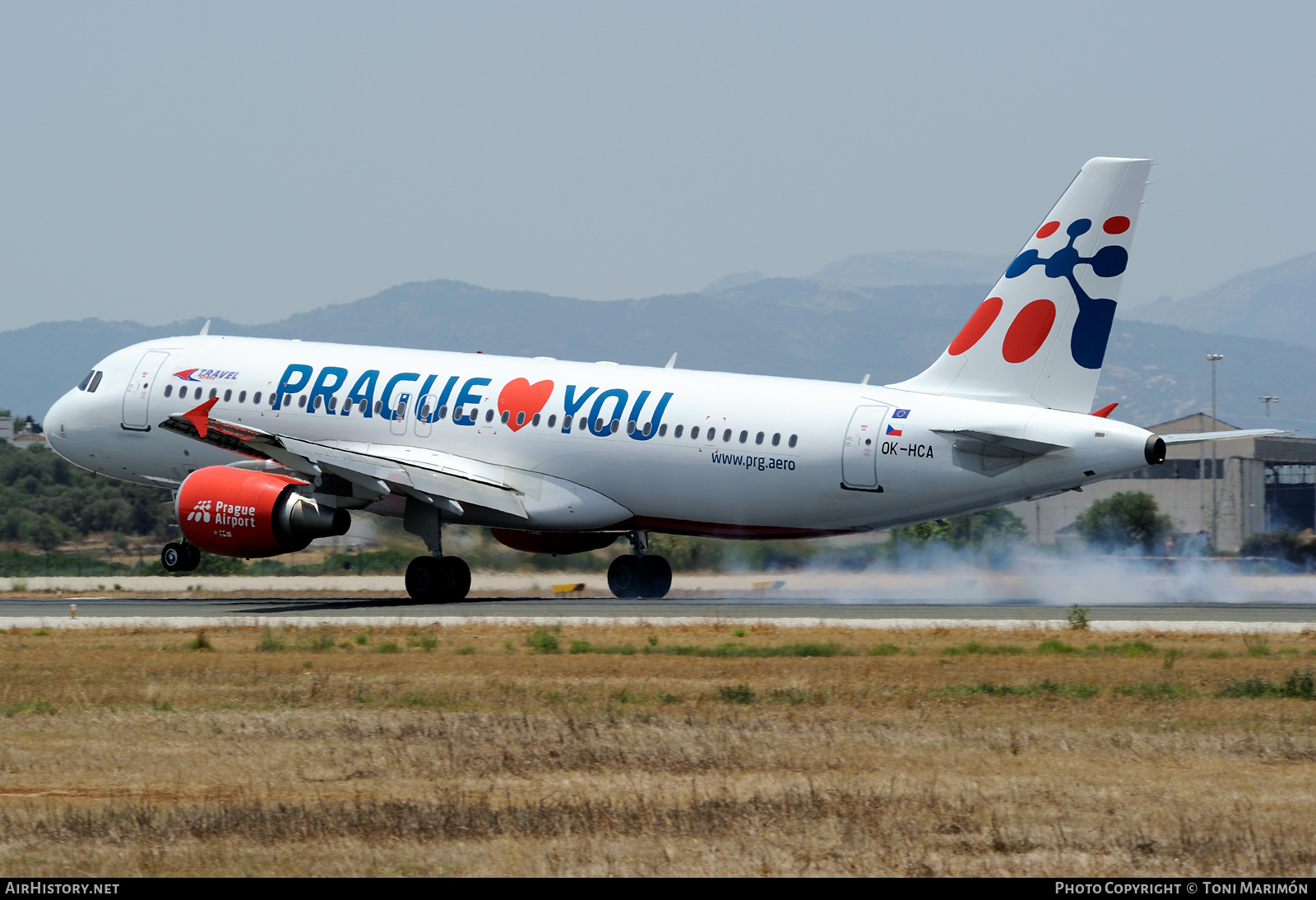 Aircraft Photo of OK-HCA | Airbus A320-214 | Holidays Czech Airlines | AirHistory.net #353594