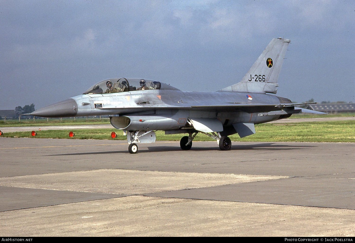 Aircraft Photo of J-266 | General Dynamics F-16B Fighting Falcon | Netherlands - Air Force | AirHistory.net #353636