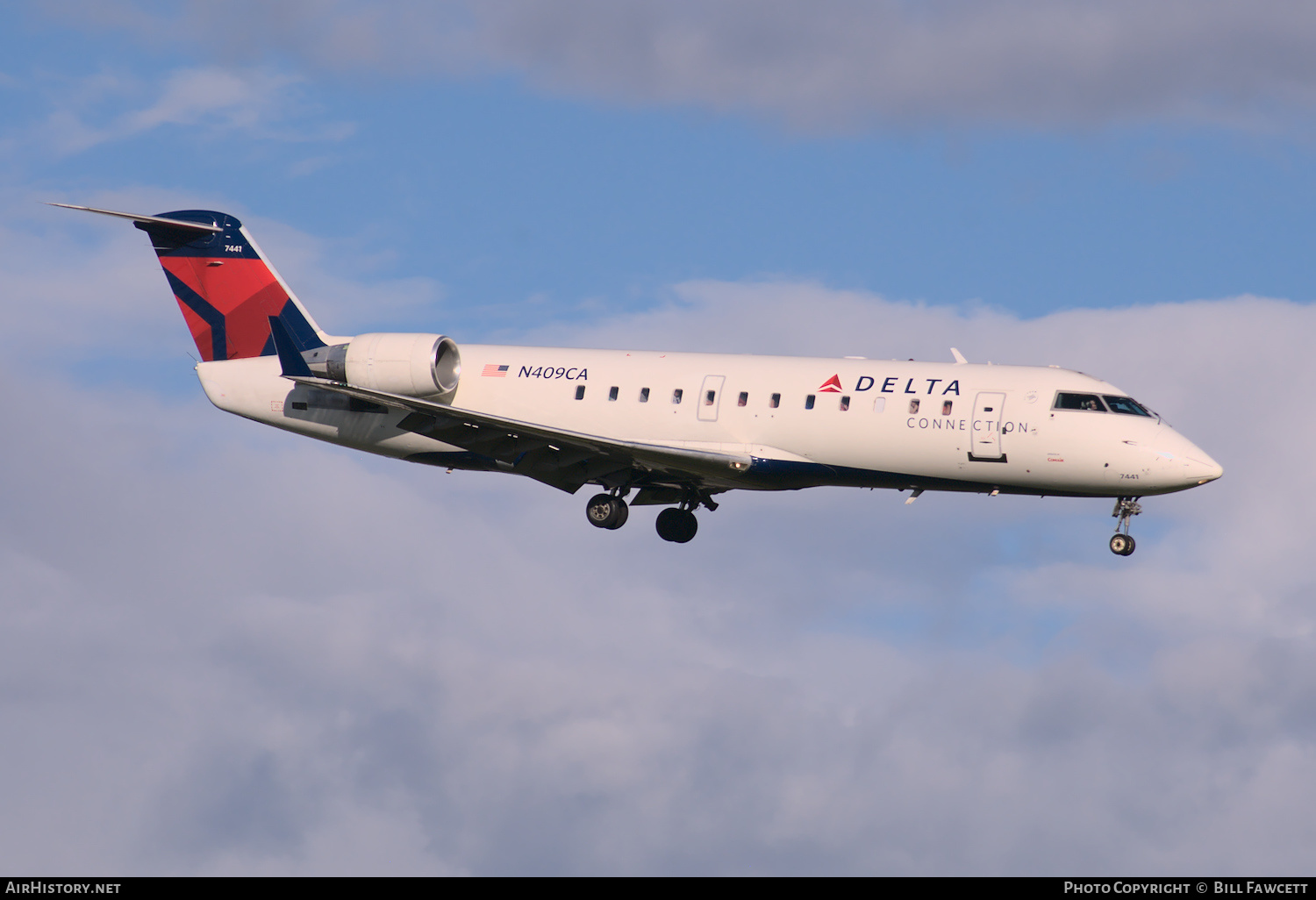 Aircraft Photo of N409CA | Bombardier CRJ-100ER (CL-600-2B19) | Delta Connection | AirHistory.net #353677