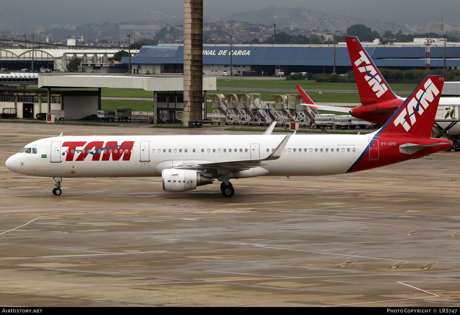 Aircraft Photo of PT-XPO | Airbus A321-231 | TAM Linhas Aéreas | AirHistory.net #353699