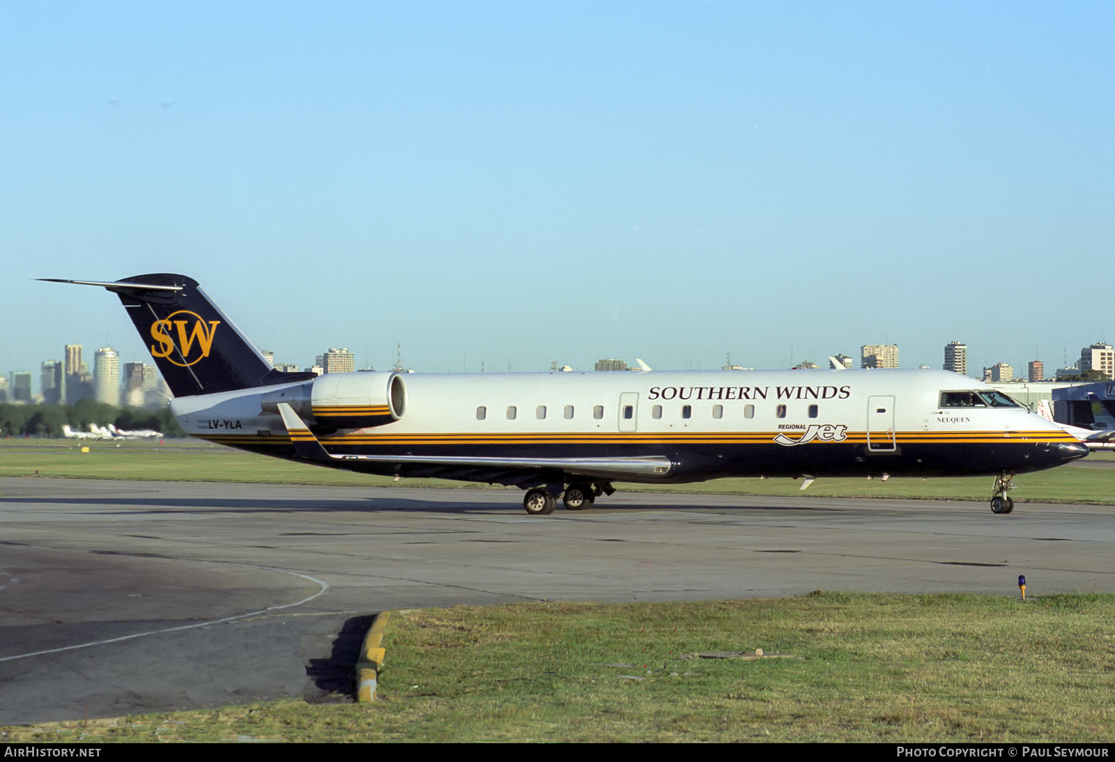 Aircraft Photo of LV-YLA | Canadair CRJ-100LR (CL-600-2B19) | Southern Winds | AirHistory.net #353961
