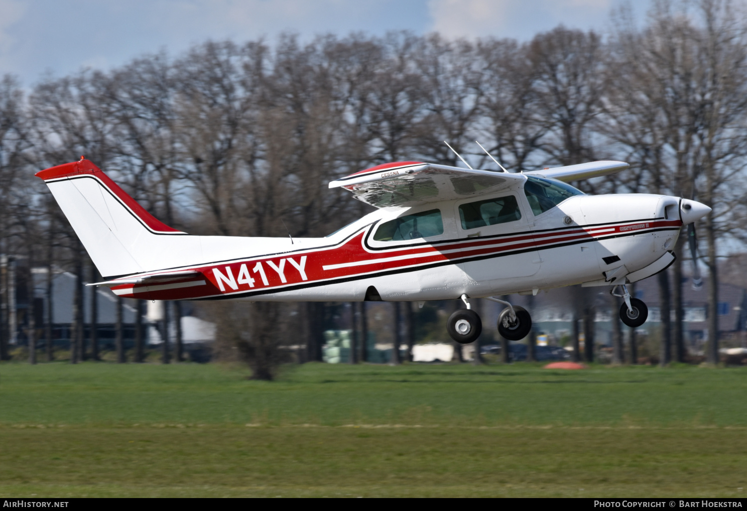 Aircraft Photo of N41YY | Cessna 210N Centurion II | AirHistory.net #353984