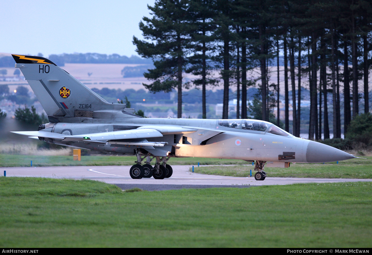 Aircraft Photo of ZE164 | Panavia Tornado F3 | UK - Air Force | AirHistory.net #354039