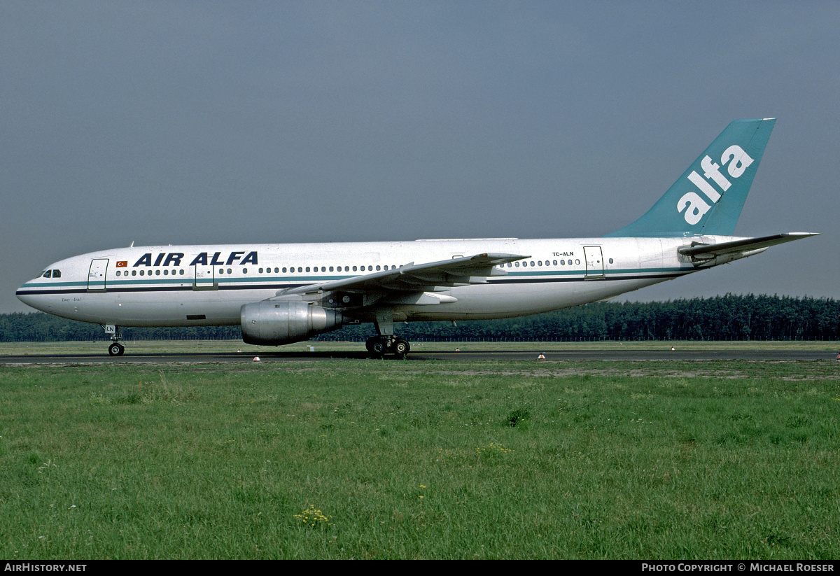 Aircraft Photo of TC-ALN | Airbus A300B4-103 | Air Alfa | AirHistory.net #354063