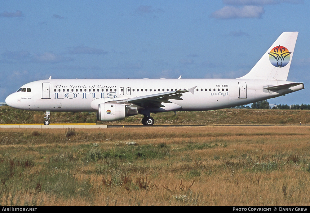 Aircraft Photo of SU-LBC | Airbus A320-212 | Lotus Air | AirHistory.net #354146
