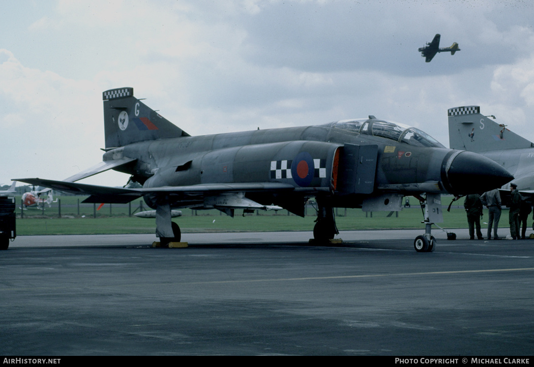 Aircraft Photo of XV587 | McDonnell Douglas F-4K Phantom FG1 | UK - Air Force | AirHistory.net #354156