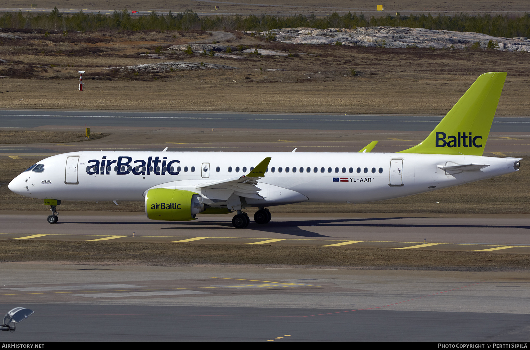 Aircraft Photo of YL-AAR | Airbus A220-371 (BD-500-1A11) | AirBaltic | AirHistory.net #354157