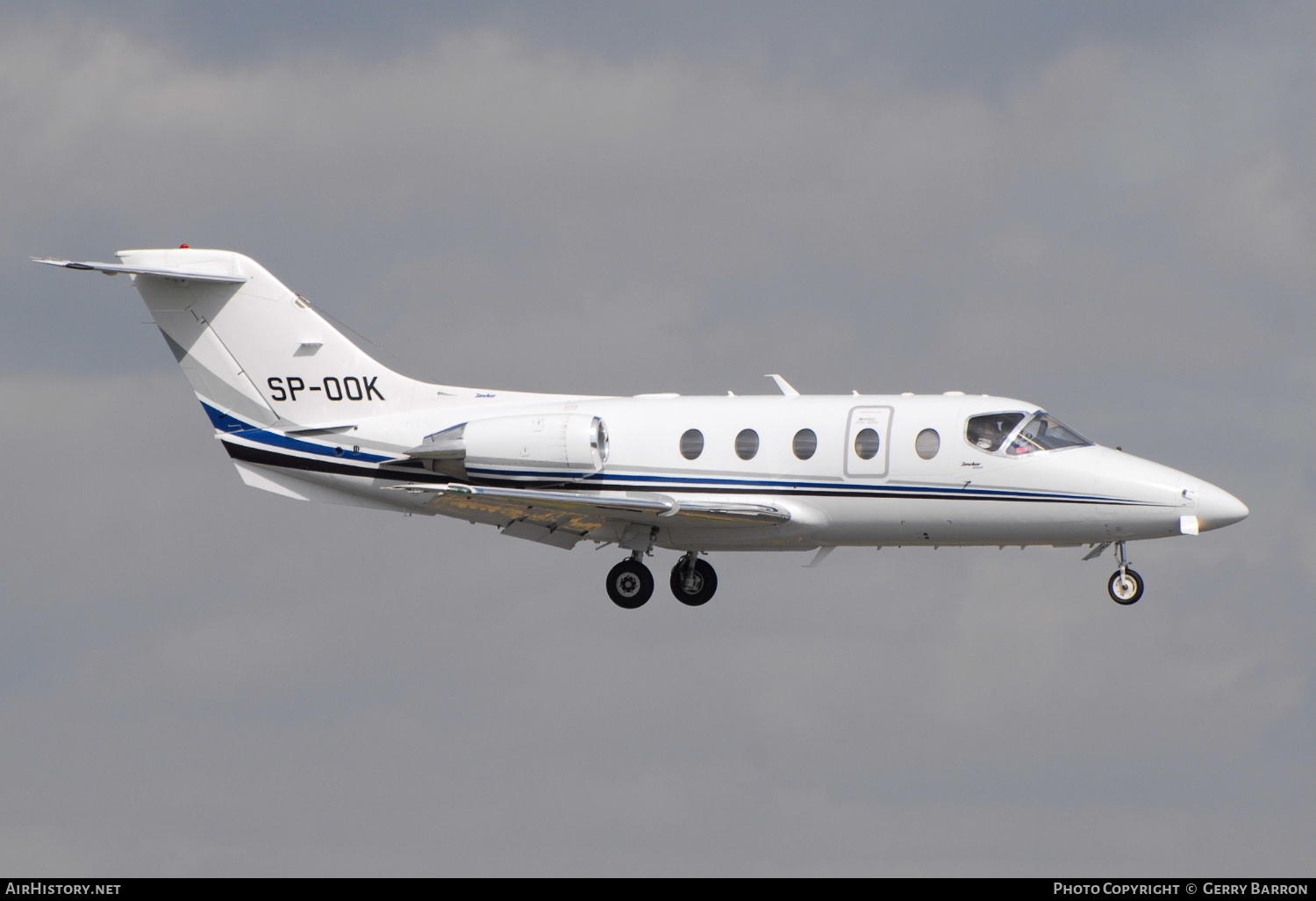 Aircraft Photo of SP-OOK | Hawker Beechcraft 400XP | AirHistory.net #354165