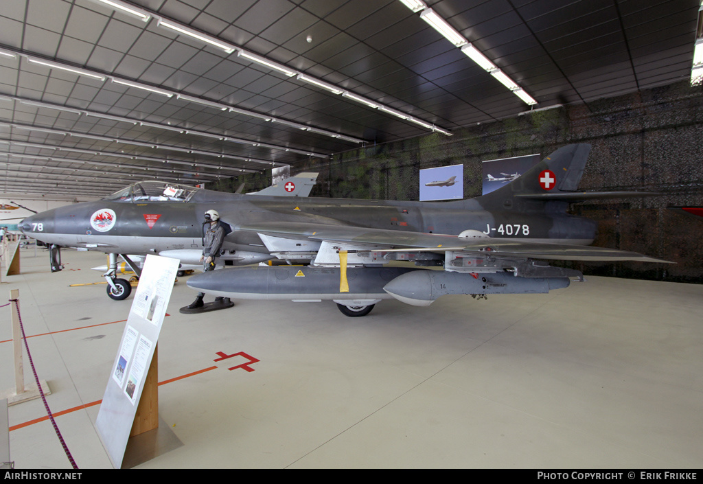 Aircraft Photo of J-4078 | Hawker Hunter F58 | Switzerland - Air Force | AirHistory.net #354200