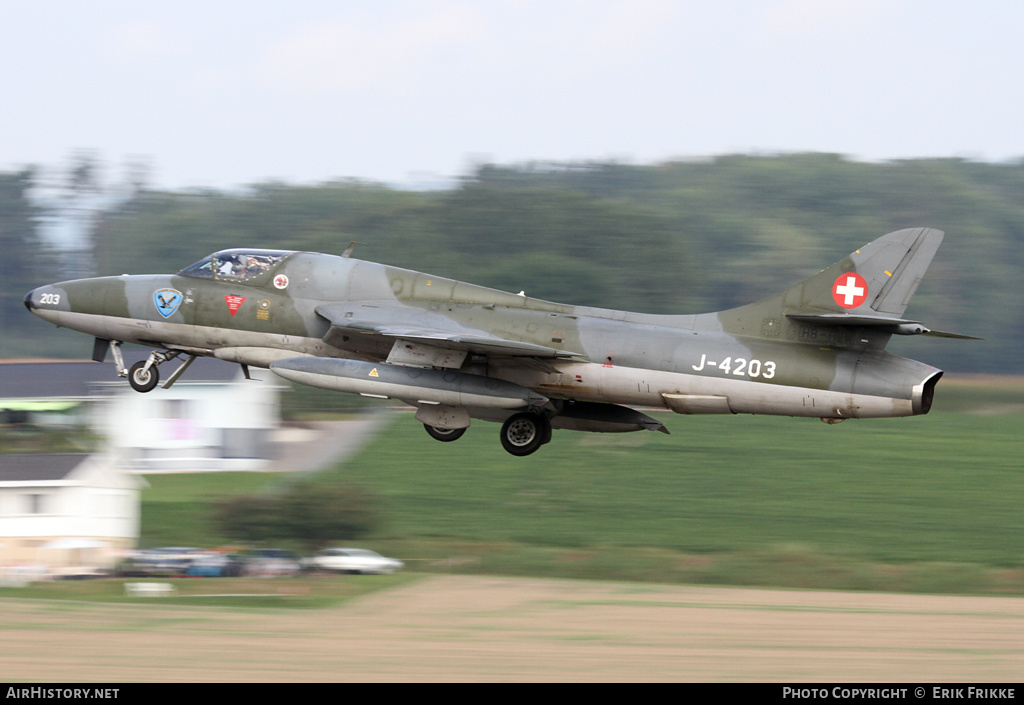 Aircraft Photo of HB-RVW / J-4203 | Hawker Hunter T68 | Switzerland - Air Force | AirHistory.net #354236