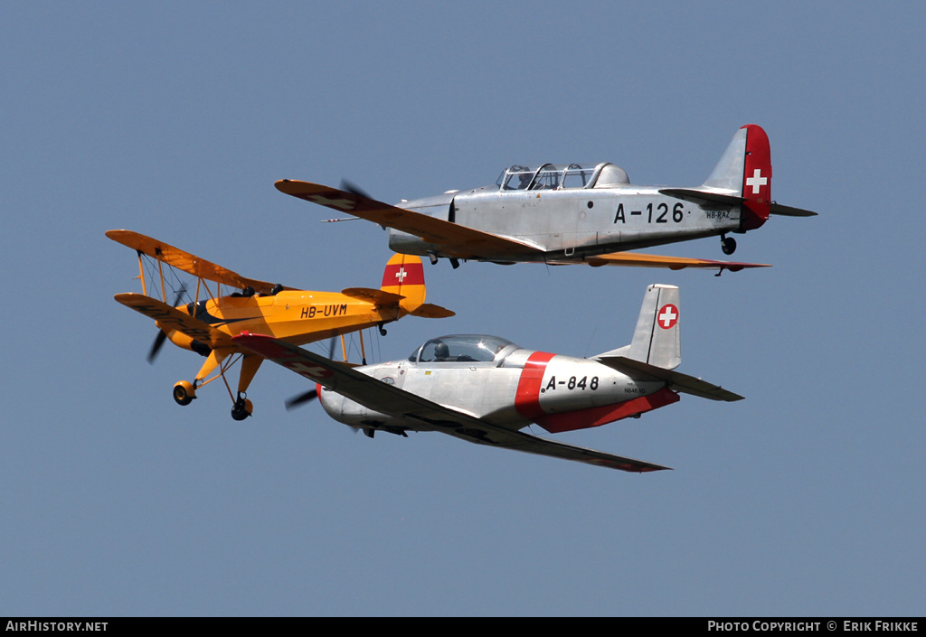 Aircraft Photo of HB-UVM | CASA 1-131E Series 2000 Jungmann | AirHistory.net #354240