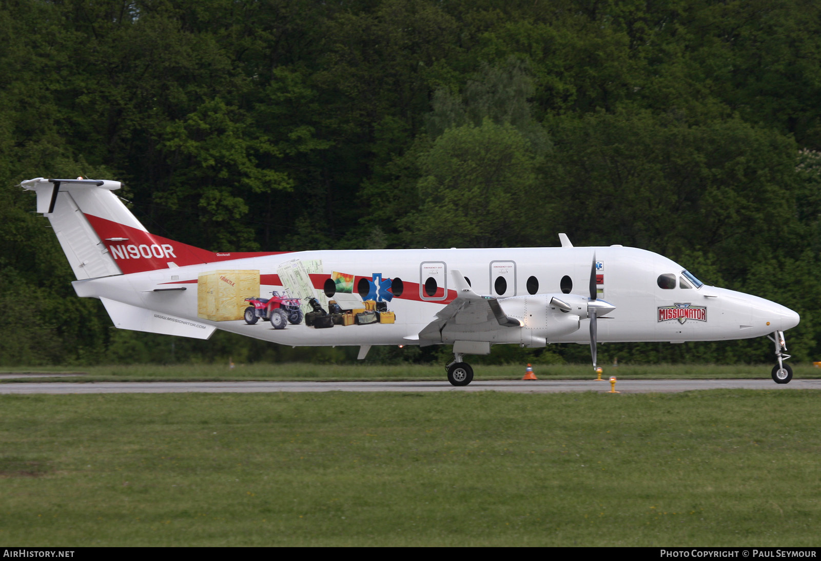 Aircraft Photo of N1900R | Beech 1900D | AirHistory.net #354259