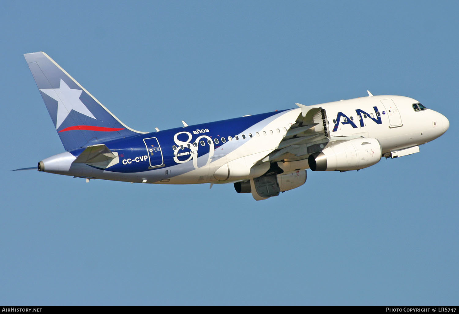 Aircraft Photo of CC-CVP | Airbus A318-121 | LAN Airlines - Línea Aérea Nacional | AirHistory.net #354263