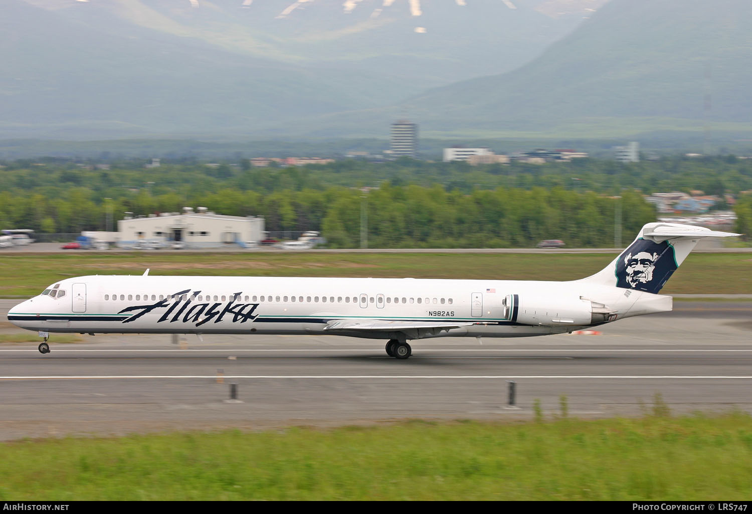 Aircraft Photo of N982AS | McDonnell Douglas MD-83 (DC-9-83) | Alaska Airlines | AirHistory.net #354282