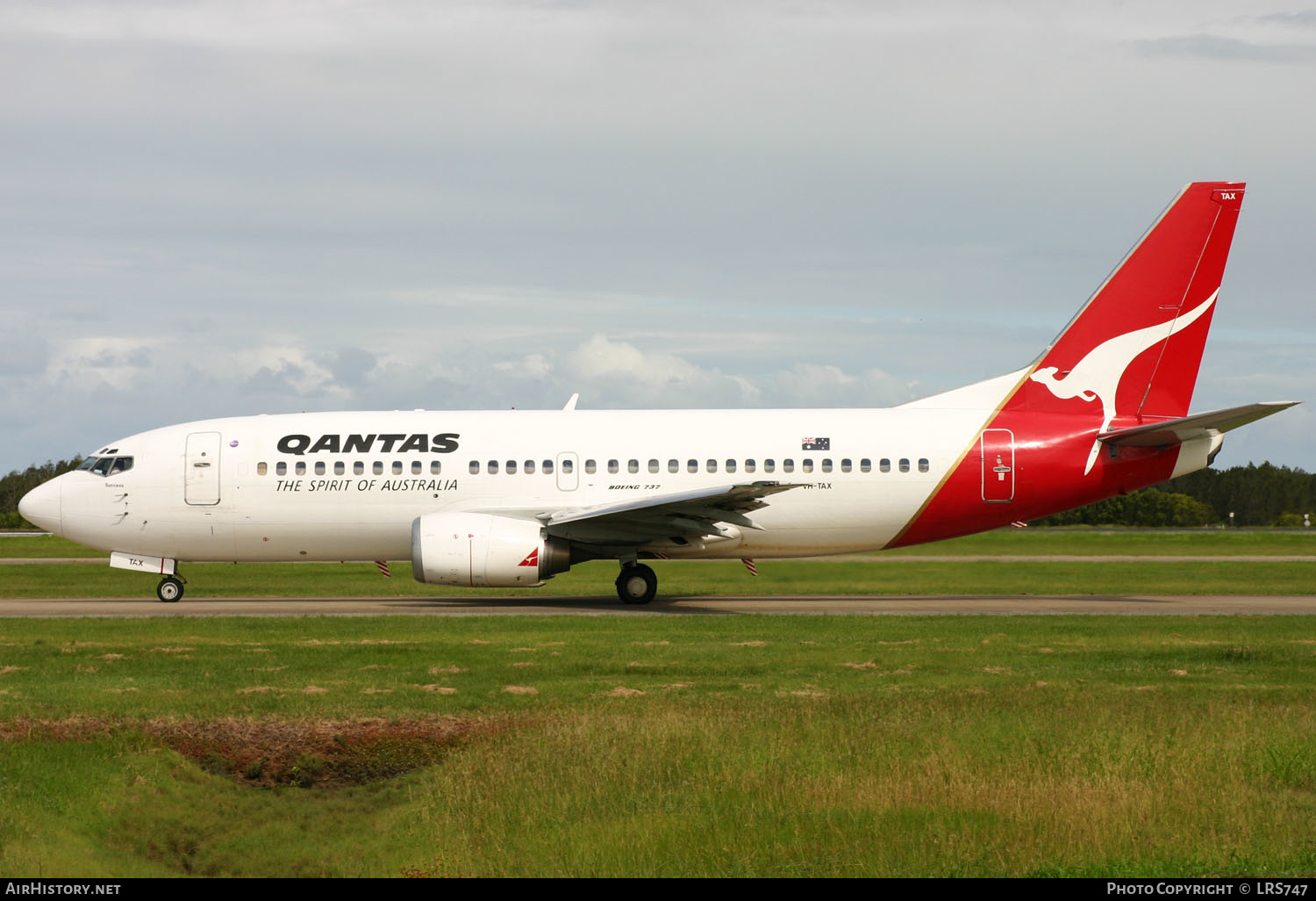 Aircraft Photo of VH-TAX | Boeing 737-376 | Qantas | AirHistory.net #354283