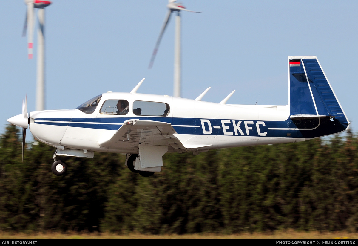 Aircraft Photo of D-EKFC | Mooney M-20J 205 | AirHistory.net #354341