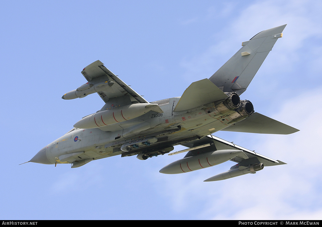 Aircraft Photo of ZA596 | Panavia Tornado GR4 | UK - Air Force | AirHistory.net #354426