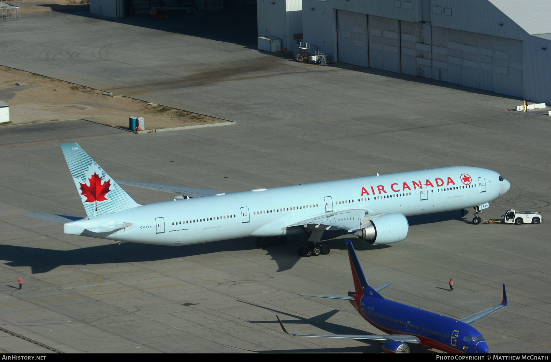 Aircraft Photo of C-FIVX | Boeing 777-333/ER | Air Canada | AirHistory.net #354452