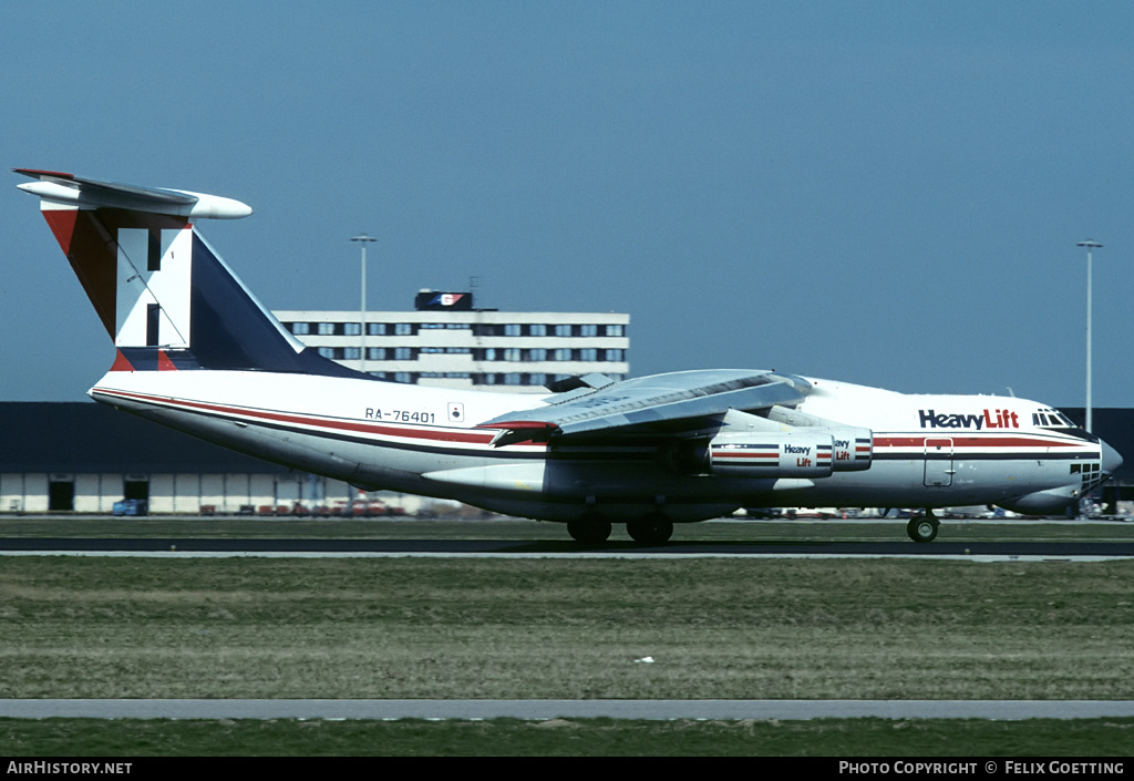 Aircraft Photo of RA-76401 | Ilyushin Il-76TD | HeavyLift Cargo Airlines | AirHistory.net #354489