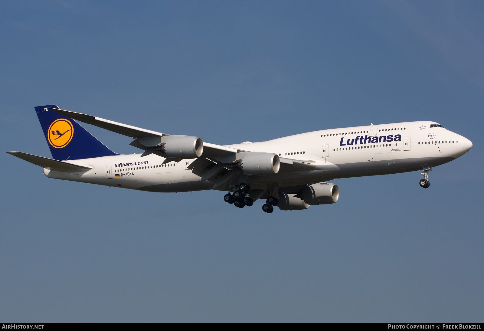 Aircraft Photo of D-ABYK | Boeing 747-830 | Lufthansa | AirHistory.net #354495