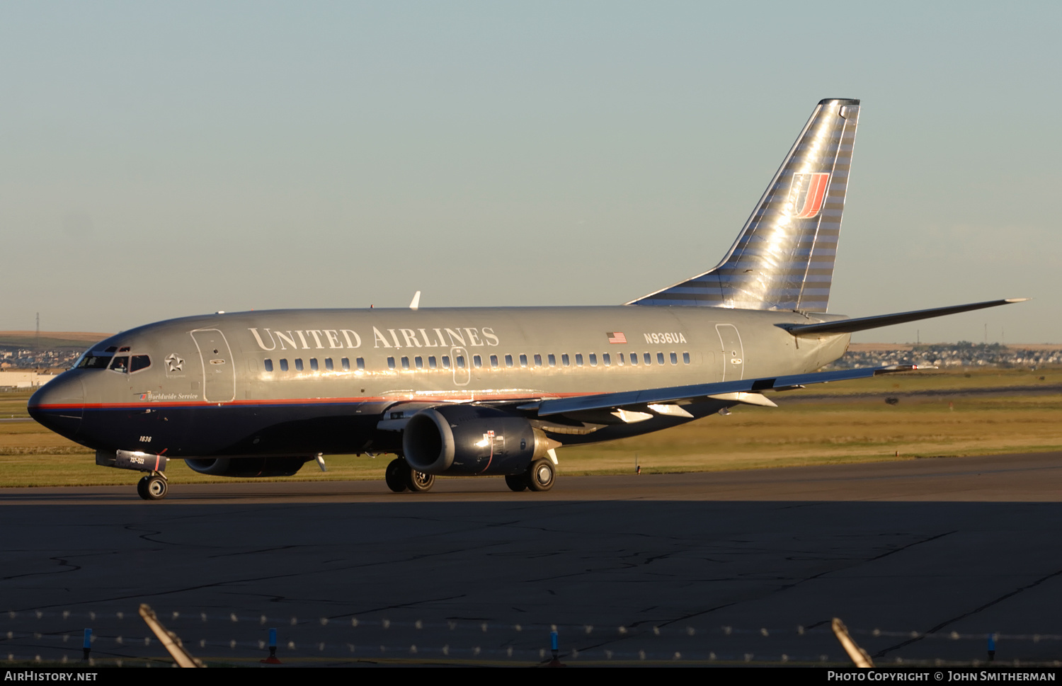 Aircraft Photo of N936UA | Boeing 737-522 | United Airlines | AirHistory.net #354606