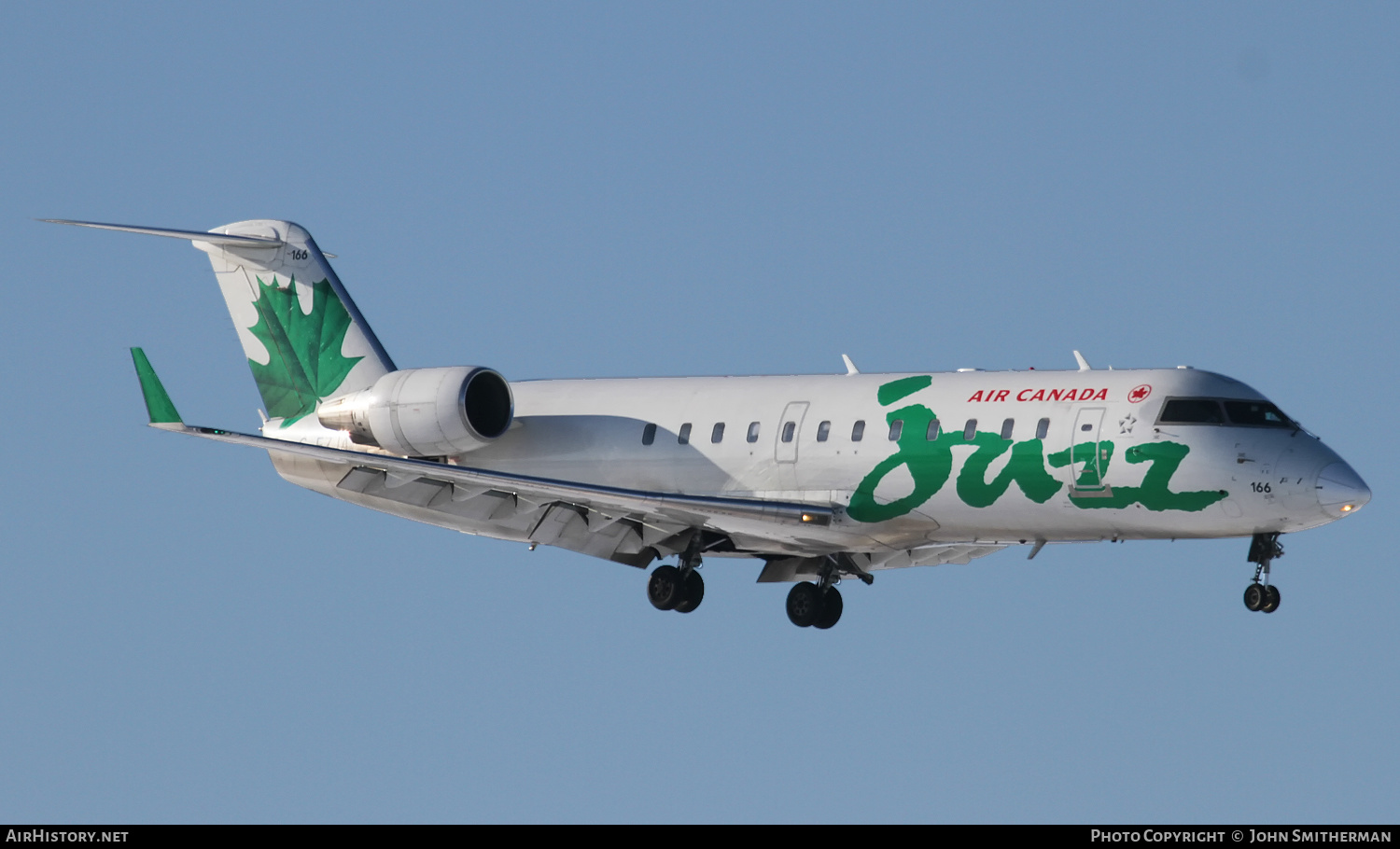 Aircraft Photo of C-FZJA | Bombardier CRJ-200ER (CL-600-2B19) | Air Canada Jazz | AirHistory.net #354612