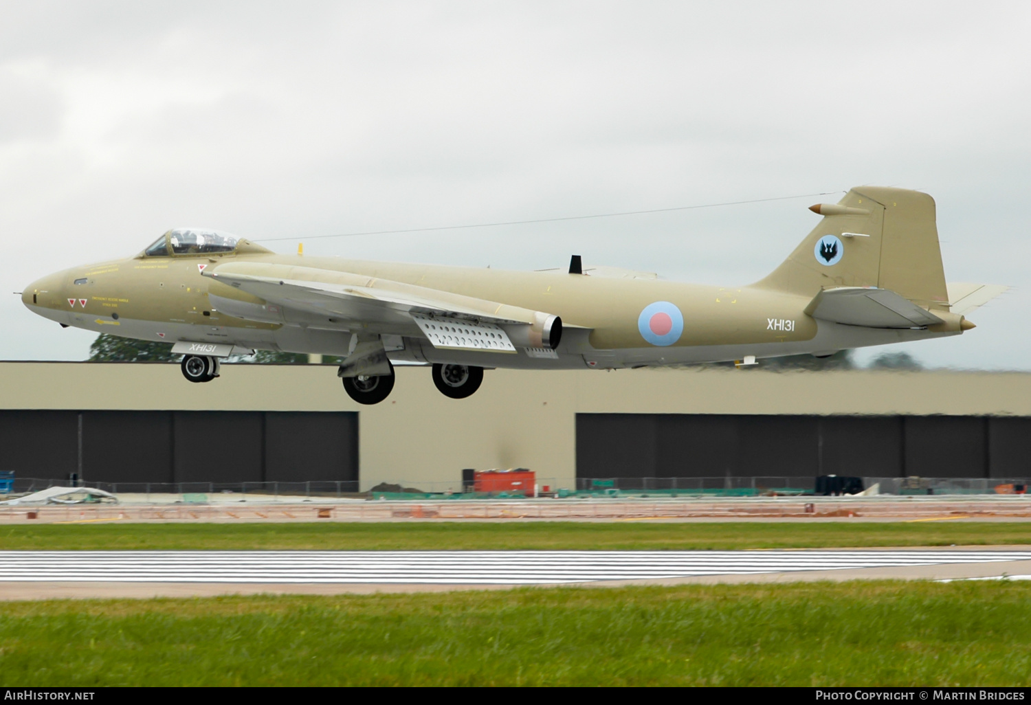 Aircraft Photo of XH131 | English Electric Canberra PR9 | UK - Air Force | AirHistory.net #354649