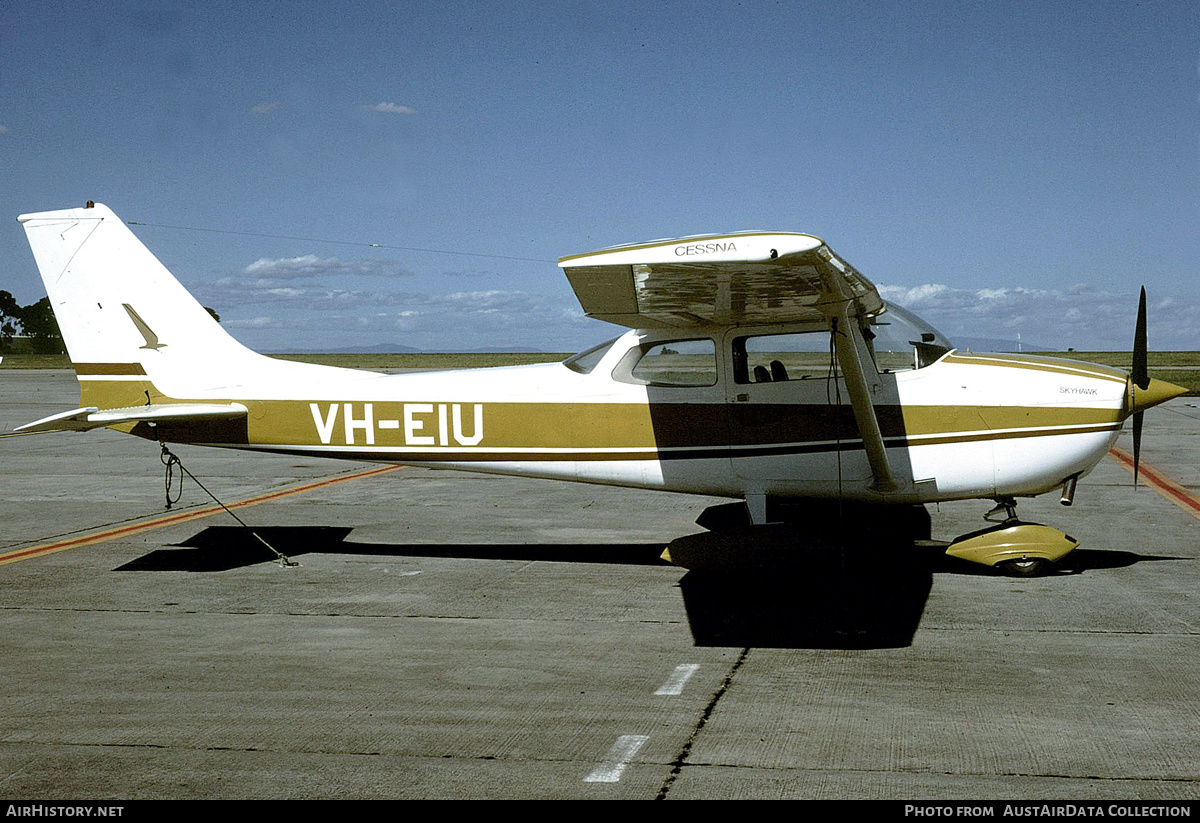 Aircraft Photo of VH-EIU | Cessna 172K Skyhawk | AirHistory.net #354743