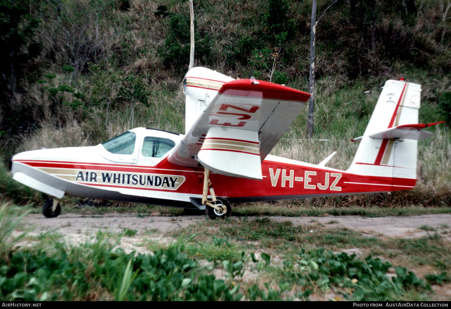 Aircraft Photo of VH-EJZ | Lake LA-4-200 Buccaneer | Air Whitsunday | AirHistory.net #354754