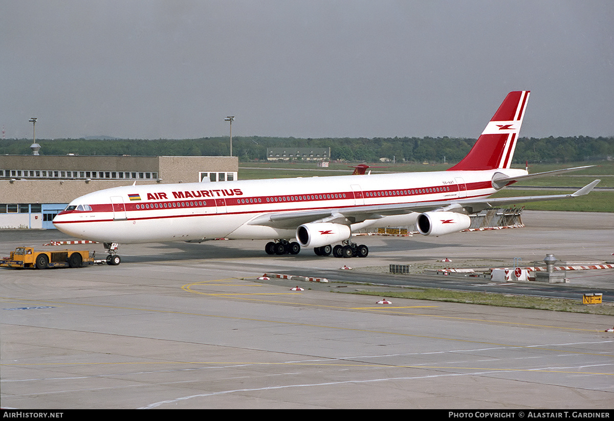 Aircraft Photo of 3B-NAT | Airbus A340-312 | Air Mauritius | AirHistory.net #354781