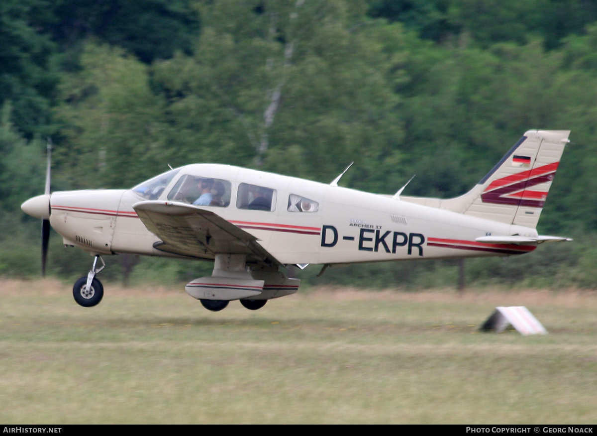 Aircraft Photo of D-EKPR | Piper PA-28-181 Archer II | AirHistory.net #354787