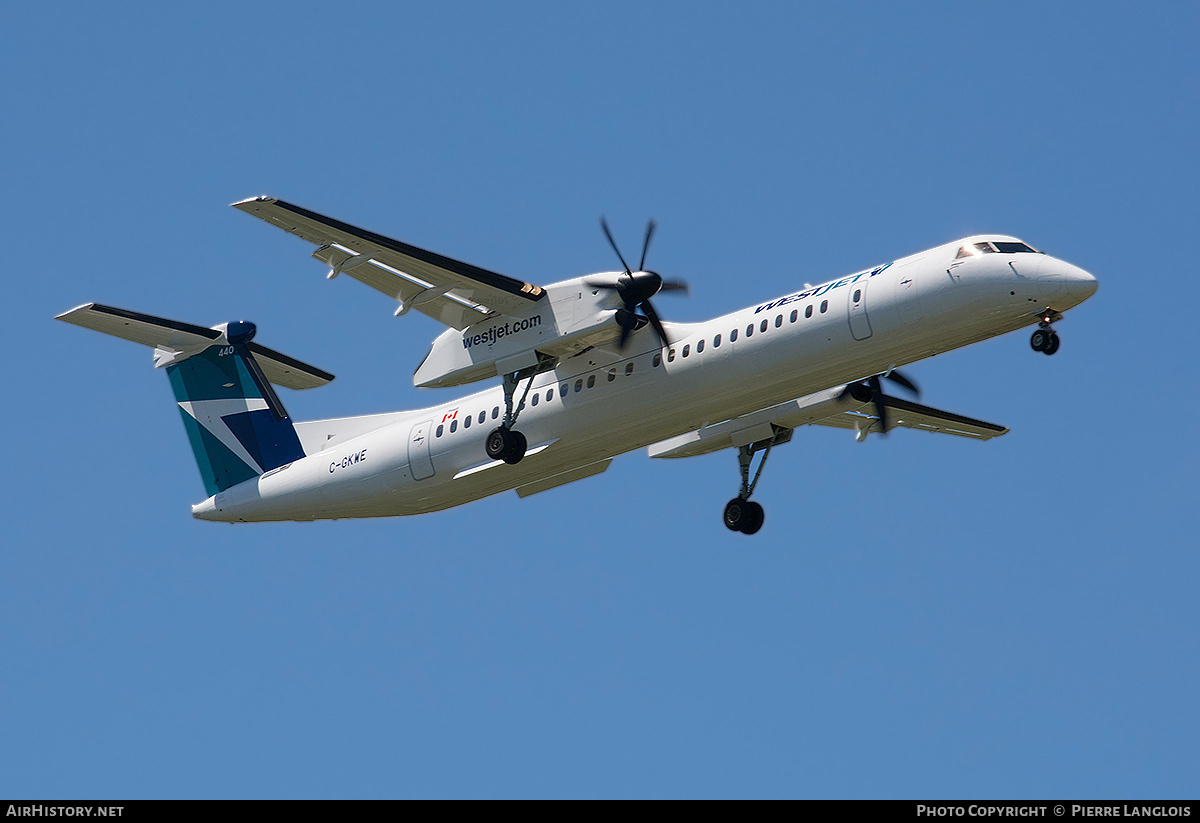 Aircraft Photo of C-GKWE | Bombardier DHC-8-402 Dash 8 | WestJet | AirHistory.net #354915